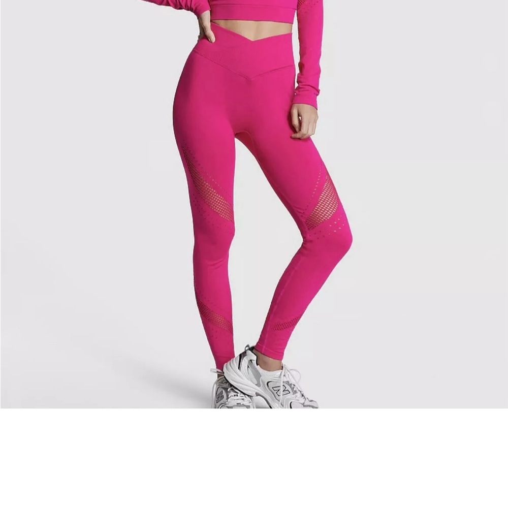 Pink Victoria’s Secret Seamless Classic Leggings Perforated Mesh Pink Small